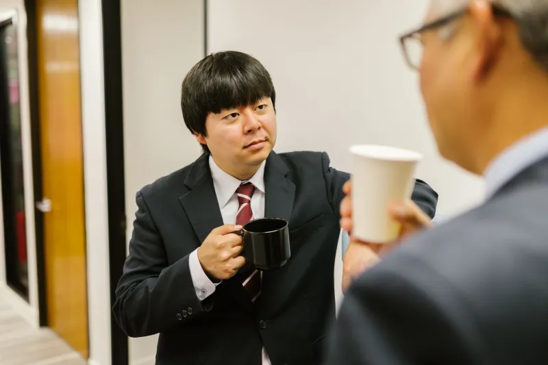 The Graceful Exit: How Yanase-Minami Turns 'No' Into a Relationship-Building Superpower