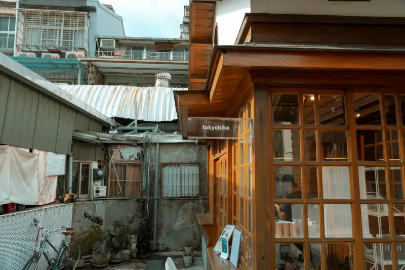 Shutting Down on Purpose: What Yanase-Minami's Shop Owners Can Teach America About Quitting Time